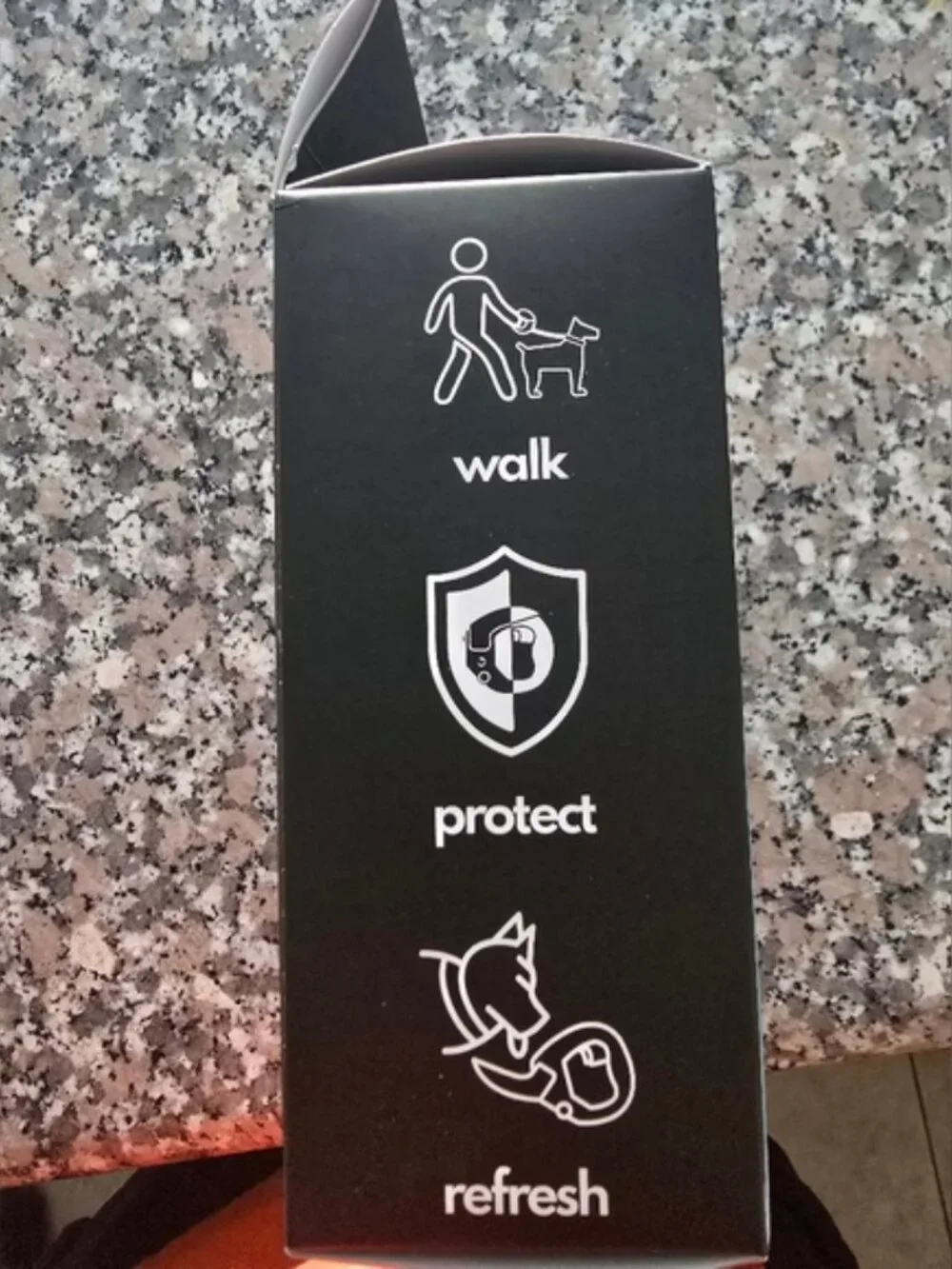 Brand New Spleash All-In-One Dog Leash Handle With Water Cup & Spray